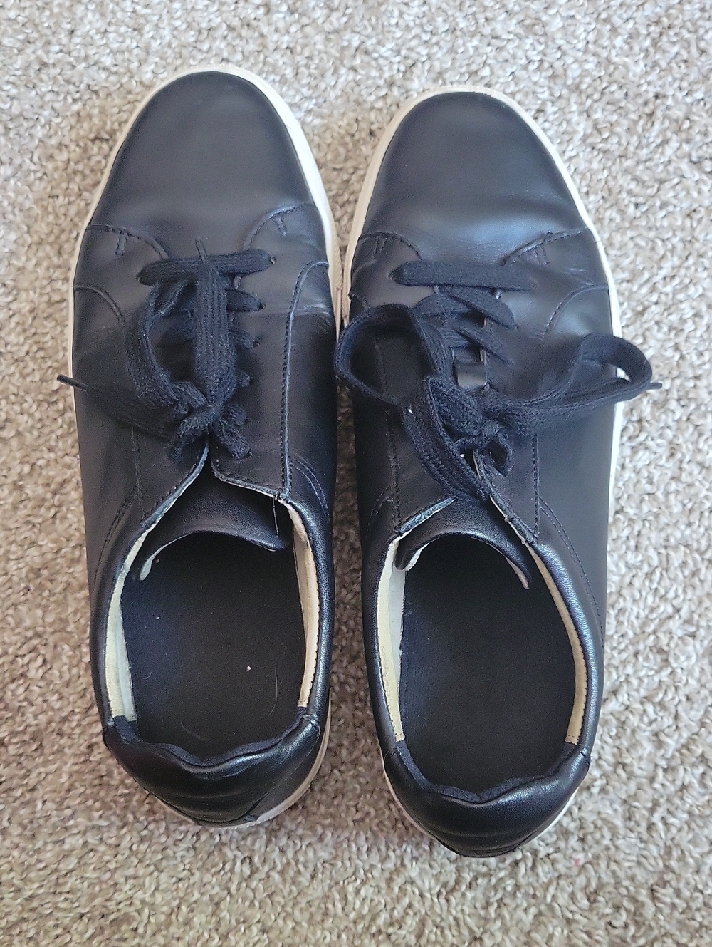 Banana Republic Black Leather Low-Top Sneakers